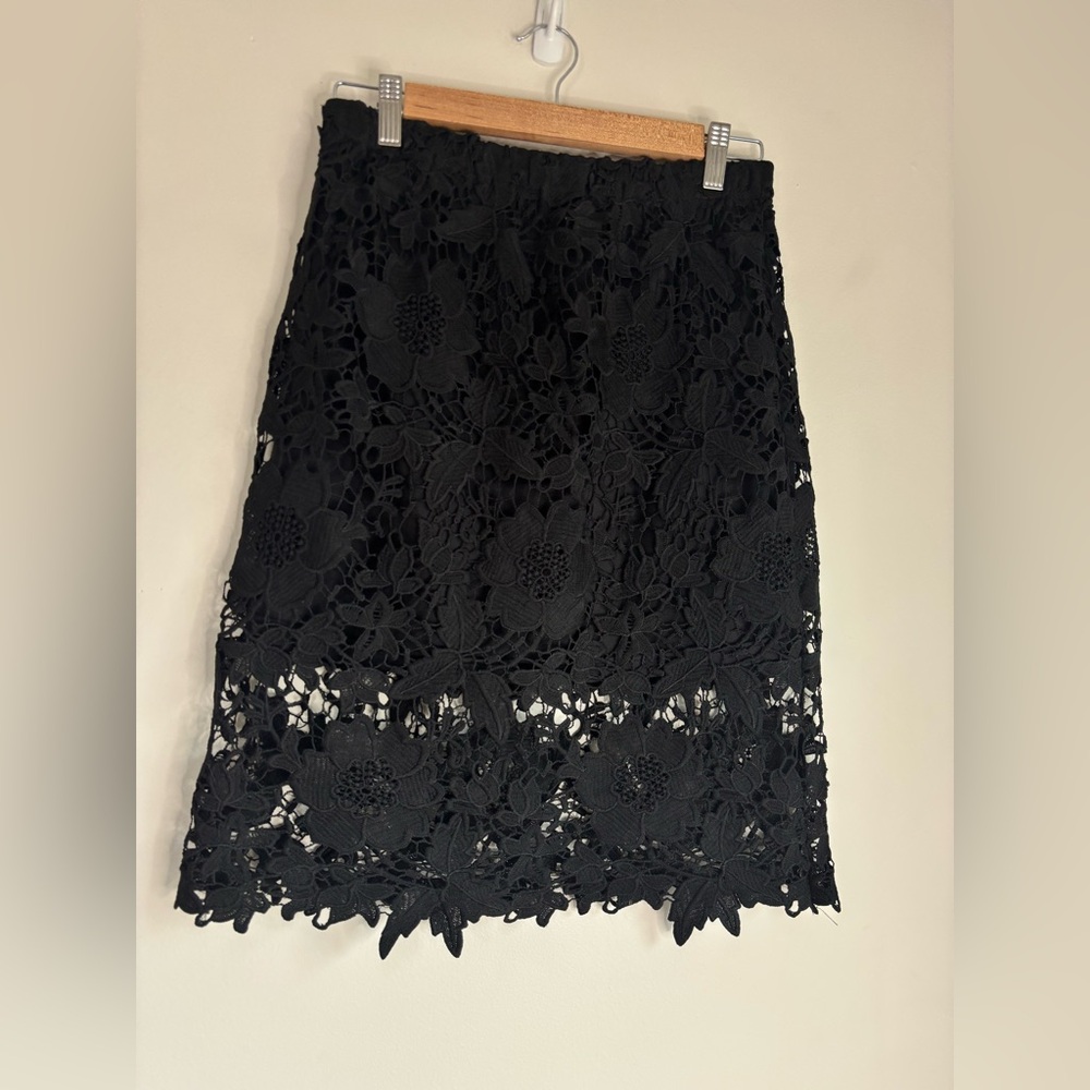 Sans Souci Black Floral Lace Pencil Skirt